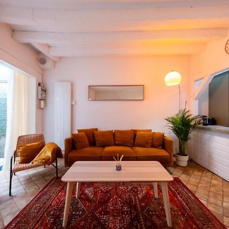 Le Cocon- Atypique Classe 2 Etoiles Gien Ngoại thất bức ảnh