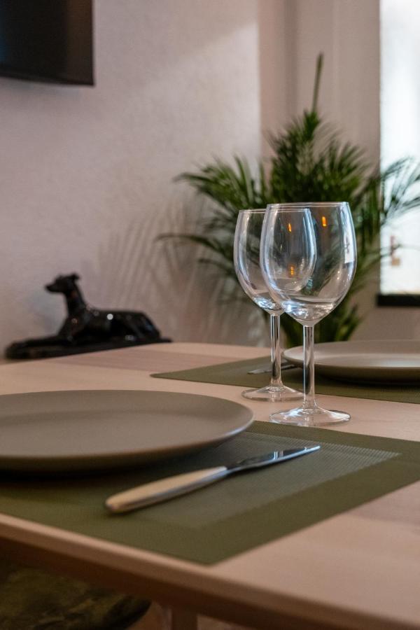 Le Cocon- Atypique Classe 2 Etoiles Gien Ngoại thất bức ảnh